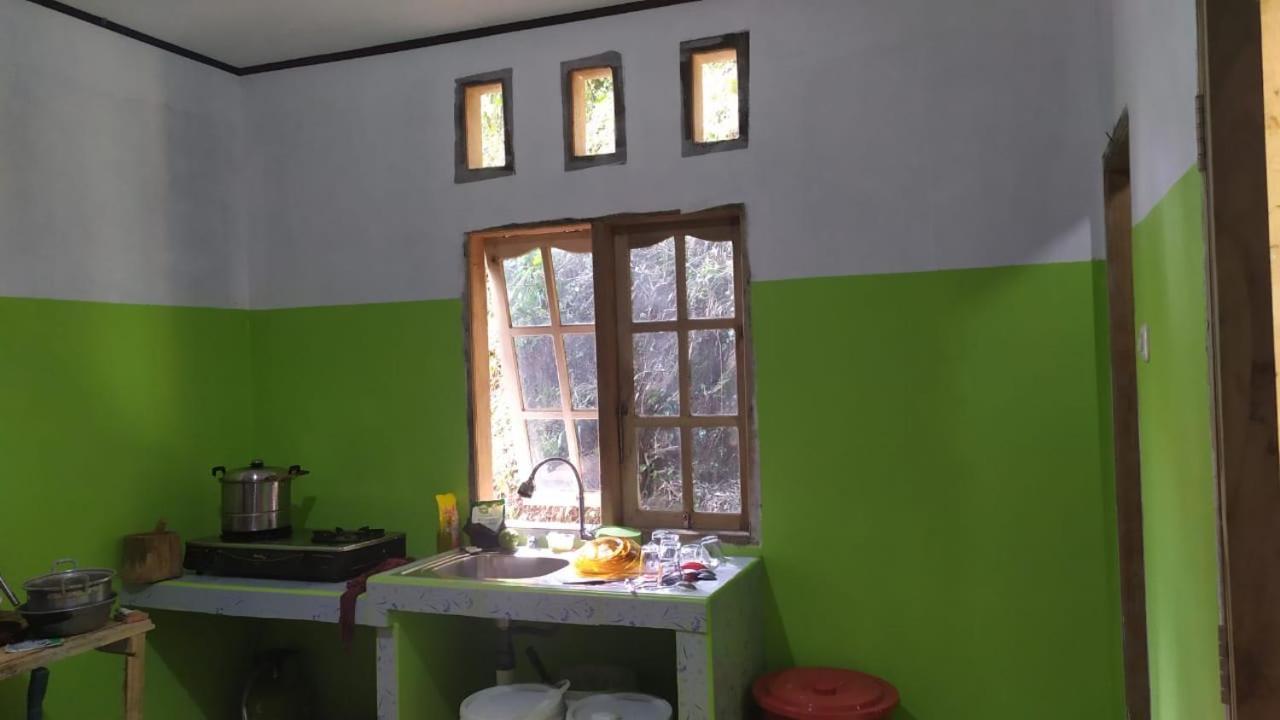 Sugi House Toraja - Villa Penginapan Sewa Harian Рантепао Екстериор снимка