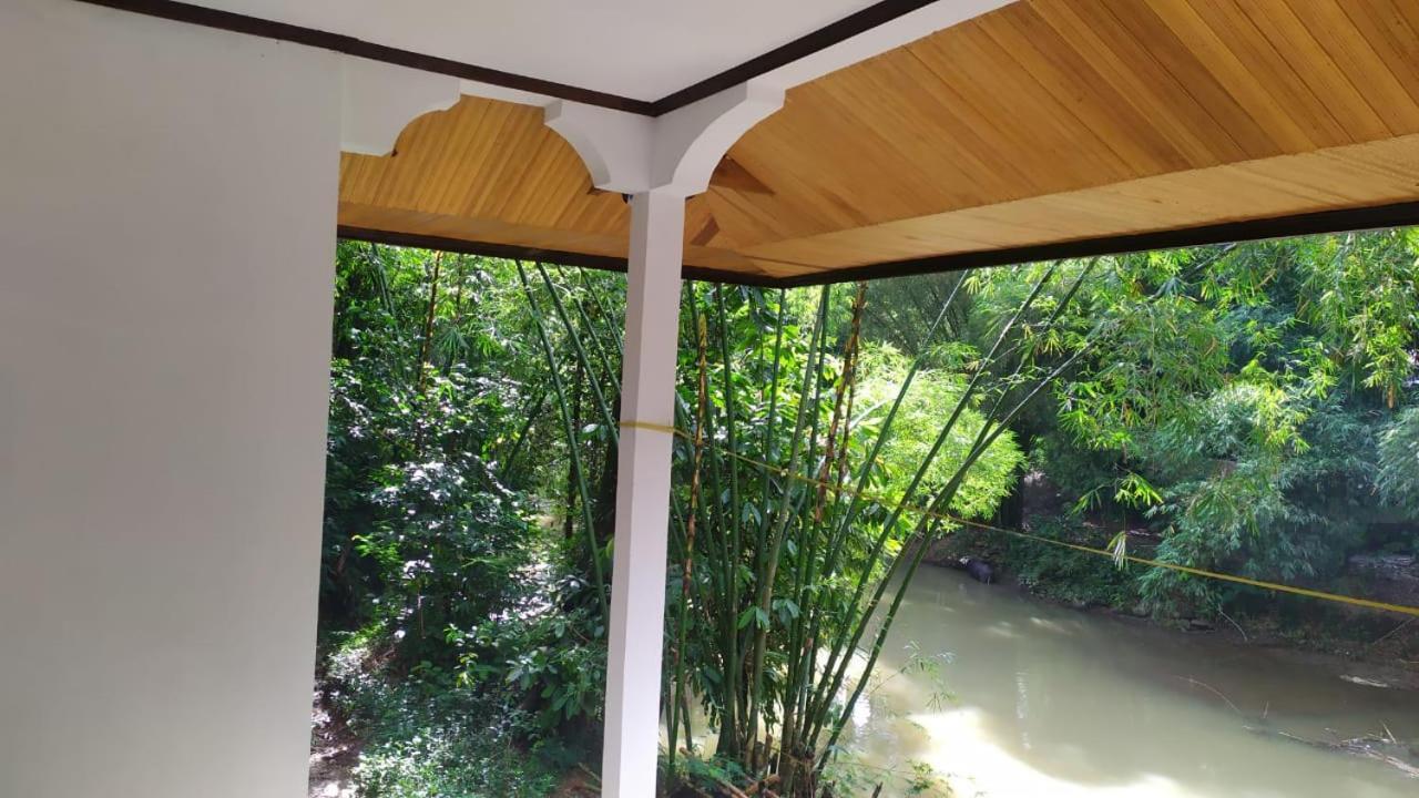 Sugi House Toraja - Villa Penginapan Sewa Harian Рантепао Екстериор снимка